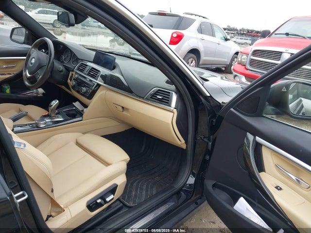WBA8B9G56JNU99195 BMW 330I