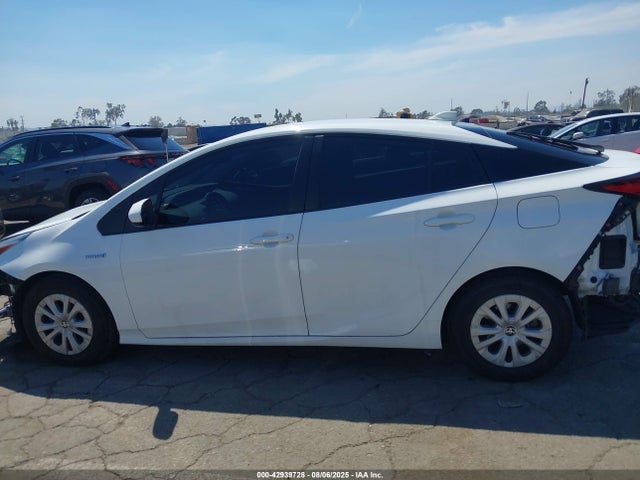 JTDKAMFU1N3163835 Toyota 2zr-fxe,1nm