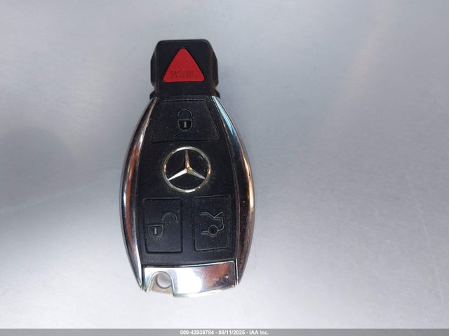 4JGDF6EE6GA683359 Mercedes-Benz m276