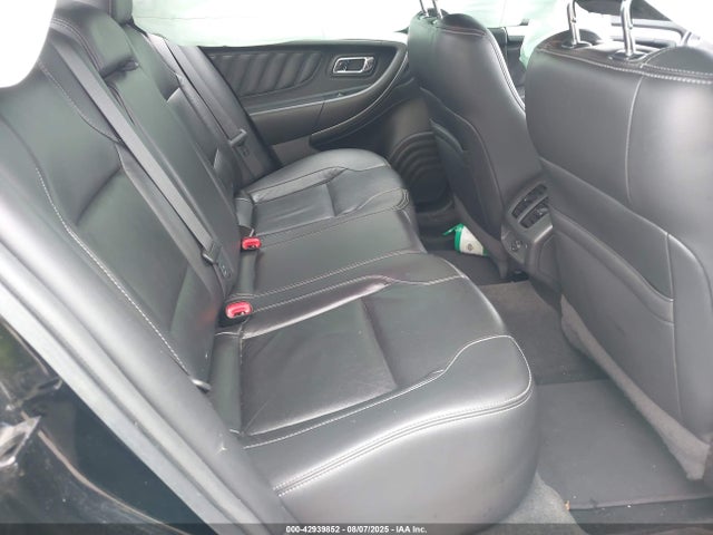 1FAHP2E86GG155880 Ford 2016