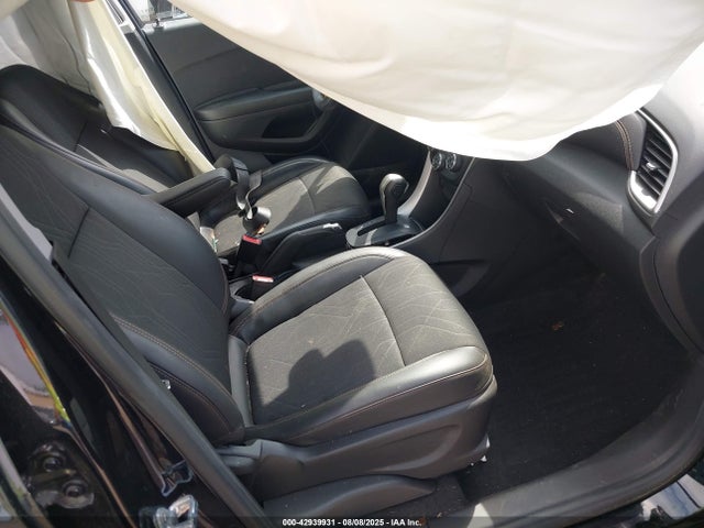 Chevrolet le2 2022 KL7CJPSM4NB541306 Image 5