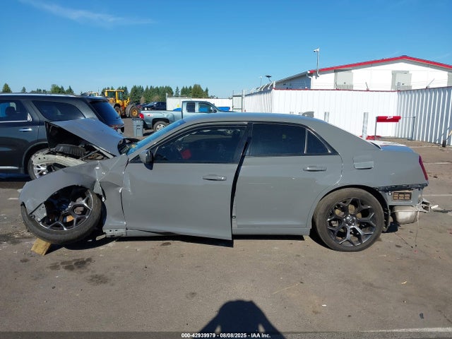 Chrysler 2019 2019 2C3CCABGXKH515286 Image 14