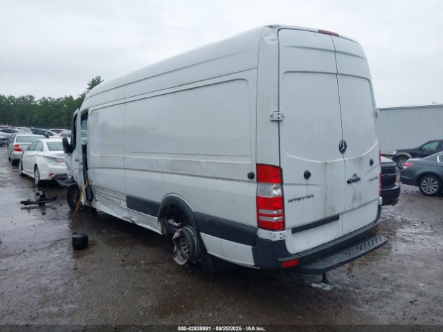 2016 MERCEDES-BENZ SPRINTER 3500 WD3PF1DD4GP318652 Photo 2