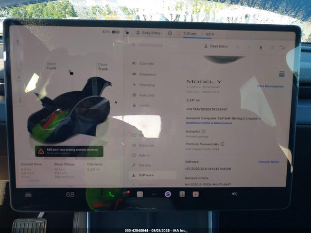 2026 TESLA MODEL Y 7SAYGDEEXTA388497 Photo 6