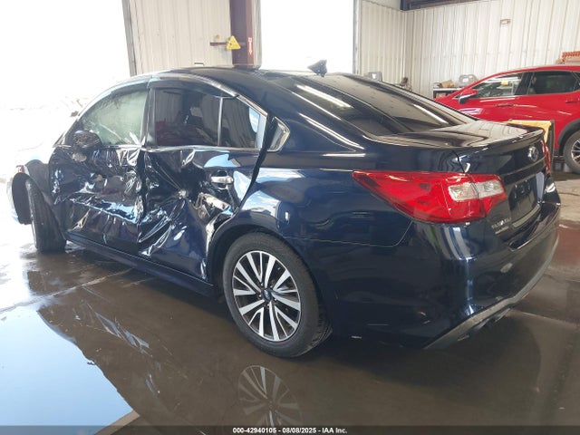 Subaru u5 2018 4S3BNAF62J3045159 Image 3