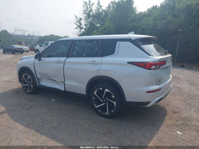 2022 MITSUBISHI OUTLANDER JA4J4UA8XNZ088508 Photo 2