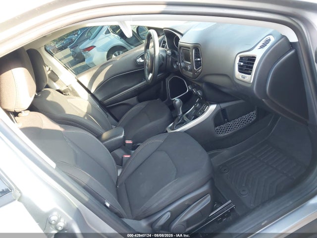 Jeep Compass 2017 3C4NJDAB4HT667047 Image 5