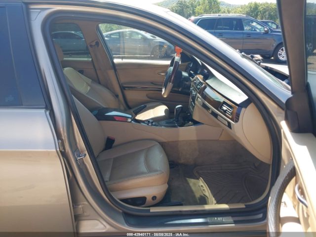 2011 BMW 328I WBAPK5G59BNN25553 Photo 4