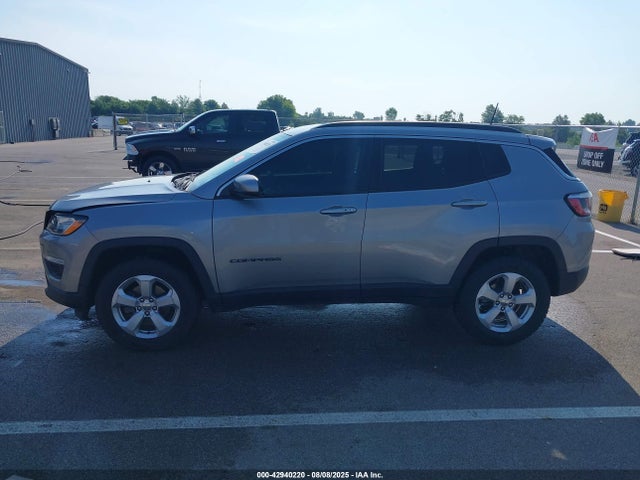 3C4NJDBB7JT112436 Jeep 2018