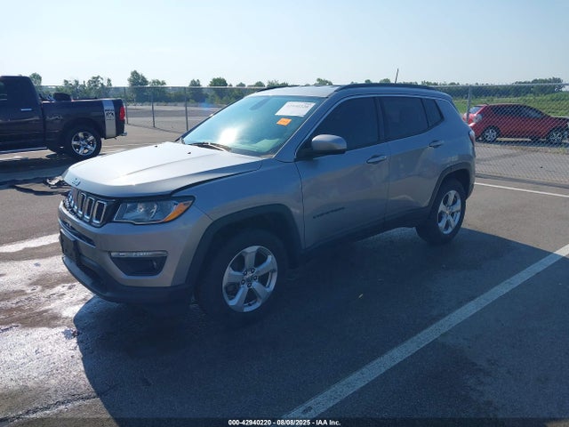 3C4NJDBB7JT112436 Jeep 2018