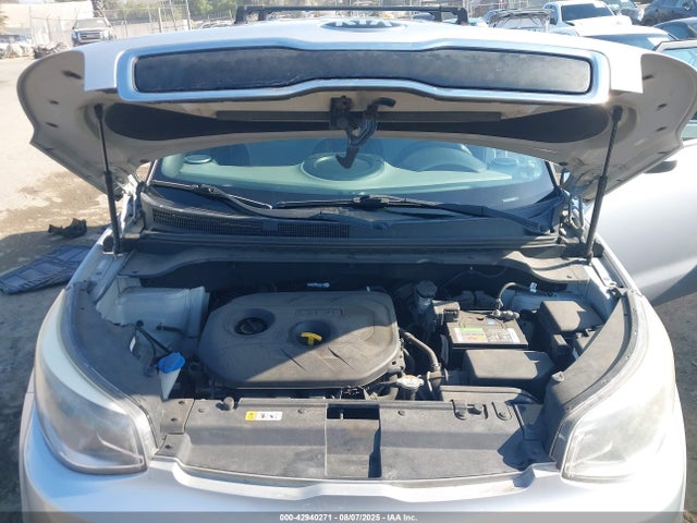 KIA dohc gdi nu 2015 KNDJP3A55F7792853 Image 10
