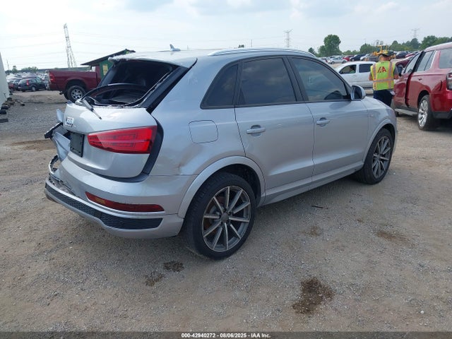 2018 AUDI Q3 WA1BCCFS2JR033325 Photo 3