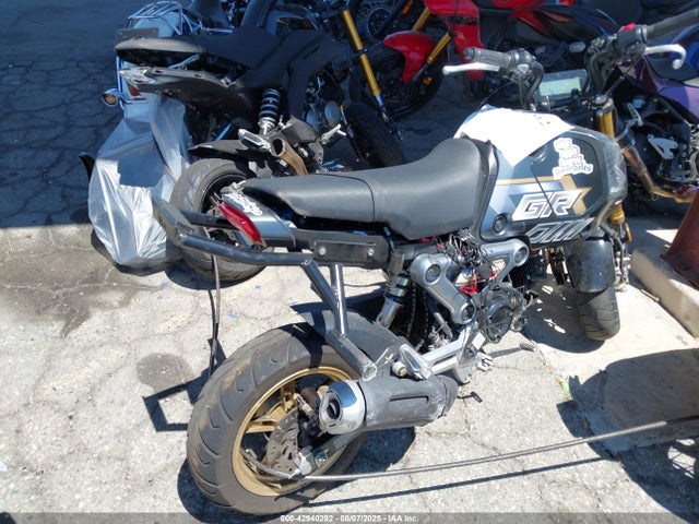 MLHJC9212R5203300 Honda Msx125 (grom)