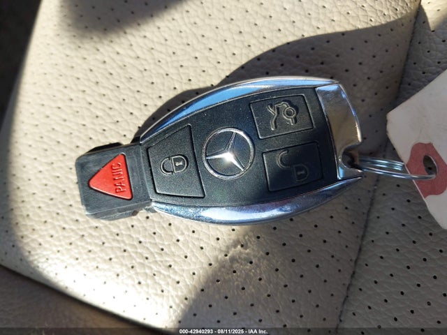WDDGF8AB3ER311720 Mercedes-Benz C-Class