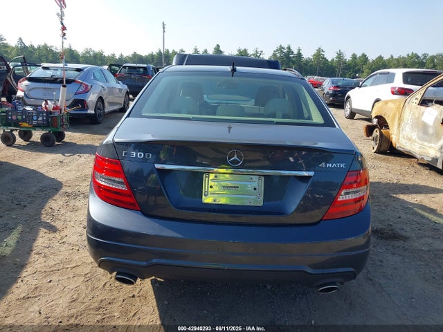 WDDGF8AB3ER311720 Mercedes-Benz C-Class