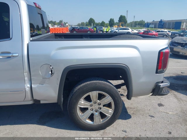 42940379 :رقم المزاد ، 3GTU2NEC6JG497886 vin ، 2018 Gmc Sierra 1500 Slt مزاد بيع