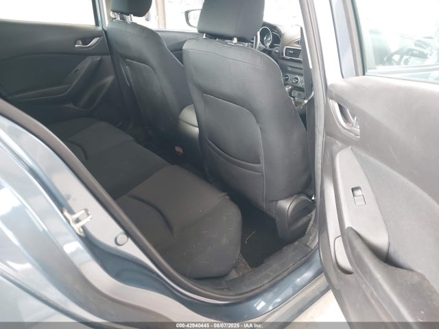 3MZBM1U78FM229524 Mazda pe