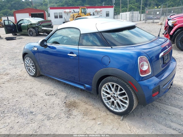 2012 MINI COOPER S WMWSX3C57CT154752 Photo 2