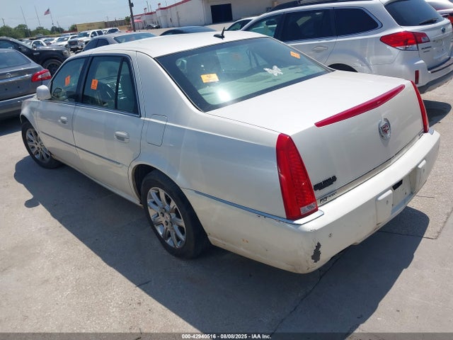 2008 CADILLAC DTS 1G6KD57Y88U202680 Photo 2