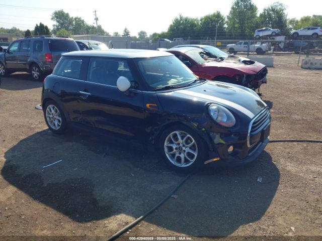 2017 MINI HARDTOP WMWXP5C37H3C64646 Photo 0