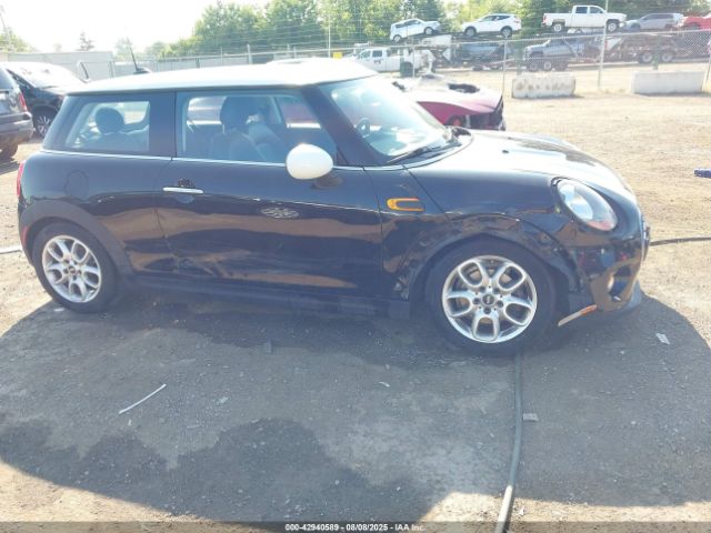 2017 MINI HARDTOP WMWXP5C37H3C64646 Photo 5