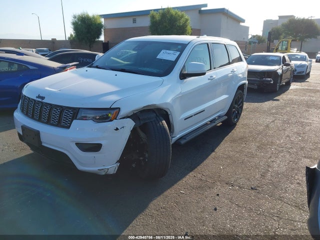 Jeep Grand Cherokee 2021 1C4RJFAG1MC809546 Image 2