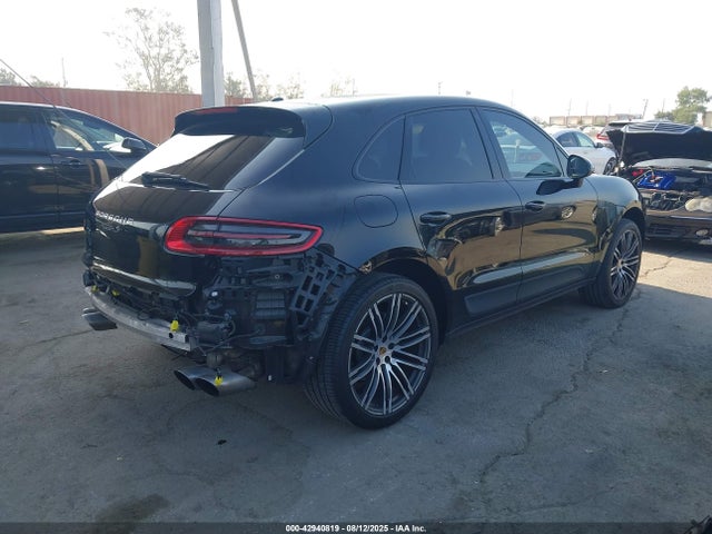 Porsche Macan 2015 WP1AB2A58FLB42655 Image 4