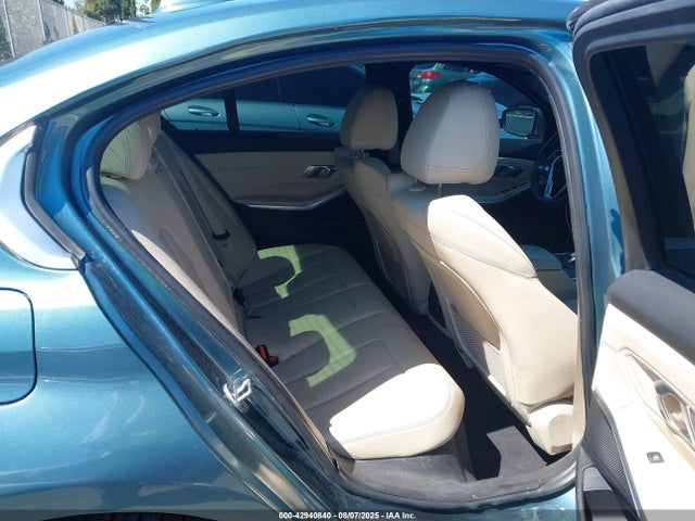 WBA5R1C56KFH20489 BMW 330I