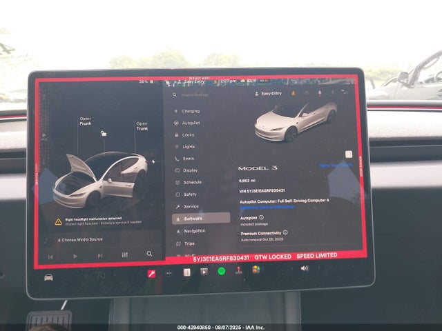 5YJ3E1EA5RF830431 Tesla 2024