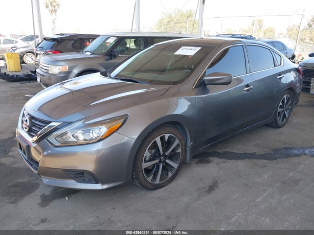 1N4AL3AP4JC198368 Nissan 2018