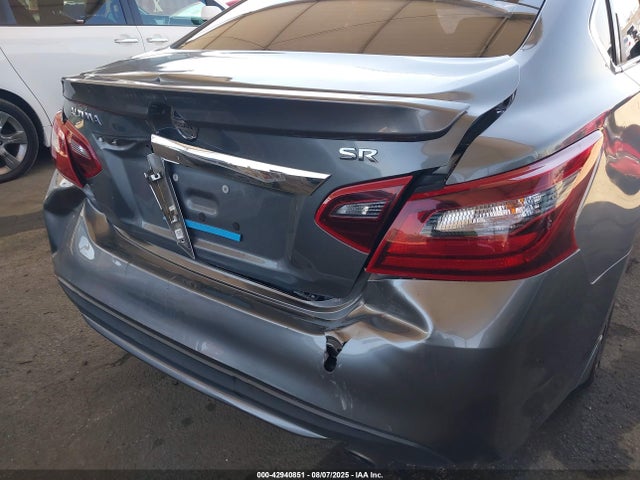 1N4AL3AP4JC198368 Nissan 2018