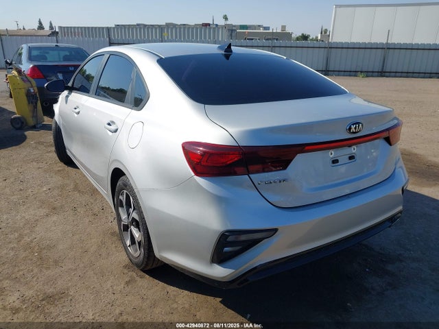 3KPF24AD4ME363766 KIA mpi nu