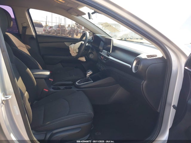 3KPF24AD4ME363766 KIA mpi nu