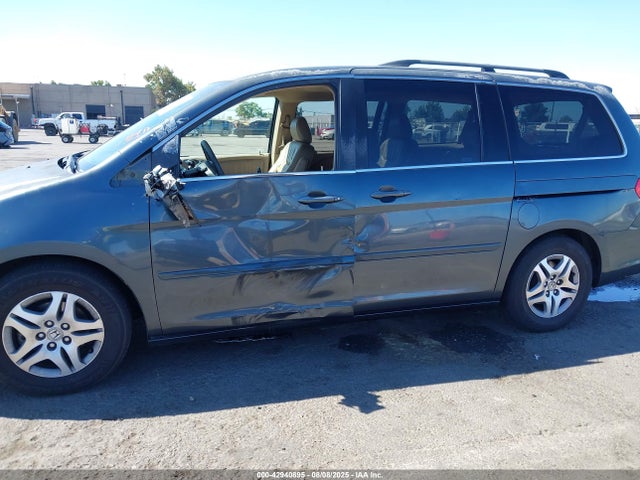 2005 Honda Odyssey Ex-l მანქანა იყიდება აუქციონზე, vin: 5FNRL38705B052562, აუქციონის ნომერი: 42940895