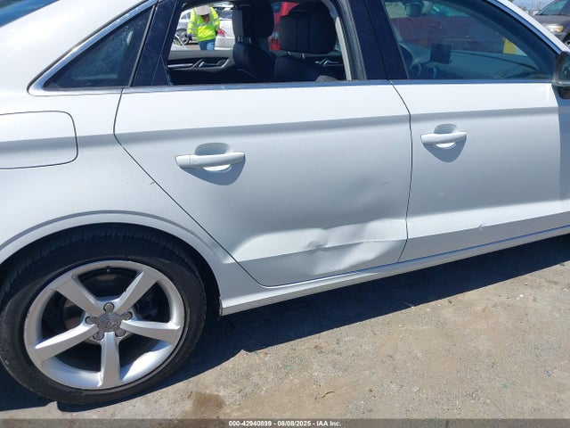 2015 AUDI A3 WAUACGFF0F1015758 Photo 5