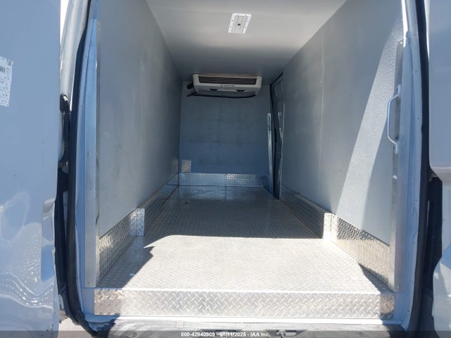 W1Y4ECHY6NT081425 Mercedes-Benz Sprinter 2500 High Roof V6