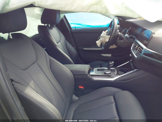 3MW5U9J07M8B61452 BMW M340I