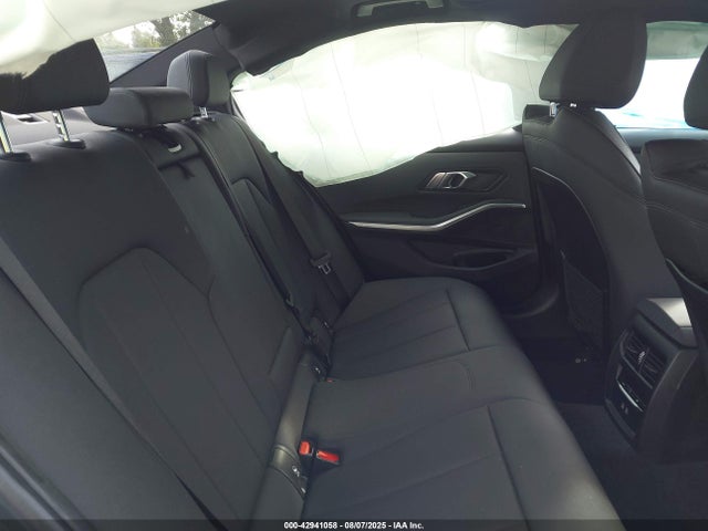 3MW5U9J07M8B61452 BMW M340I