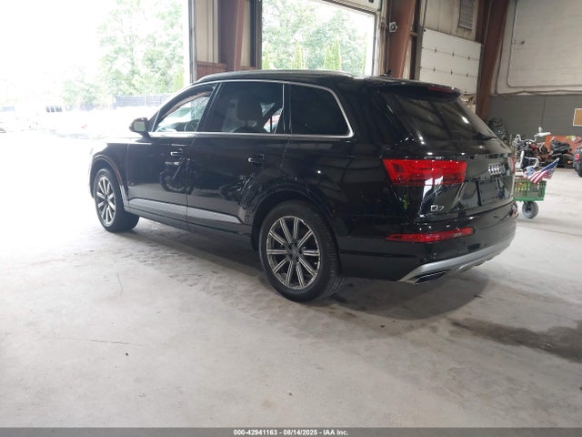 2019 AUDI Q7 WA1AHAF77KD027046 Photo 2