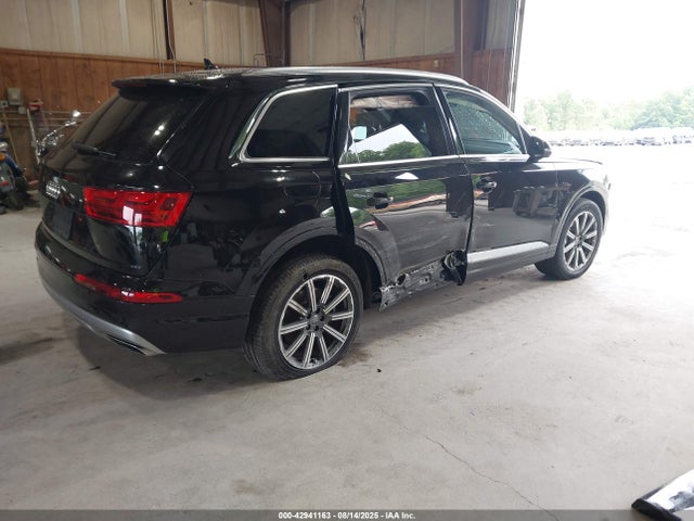 2019 AUDI Q7 WA1AHAF77KD027046 Photo 3