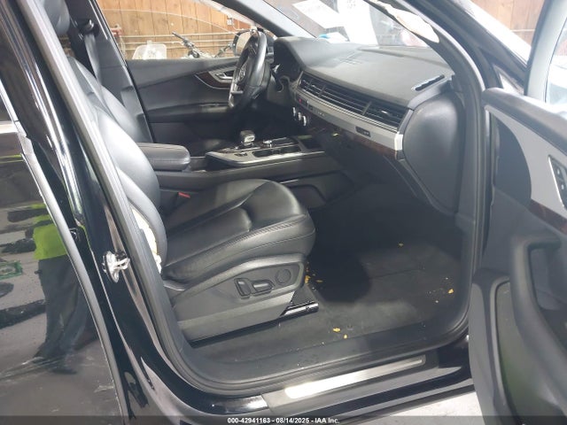 2019 AUDI Q7 WA1AHAF77KD027046 Photo 4