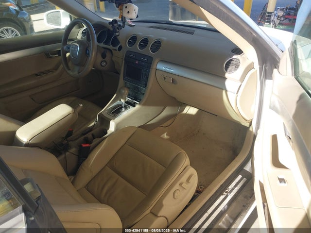 2009 AUDI A4 WAUDF48H79K011738 Photo 4