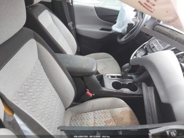 2022 CHEVROLET EQUINOX 3GNAXKEV3NL245652 Photo 4