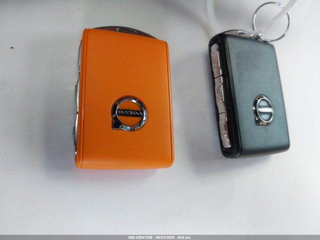 2022 VOLVO XC90 RECHARGE PLUG-IN HYBRID YV4BR0CZ5N1816760 Photo 10