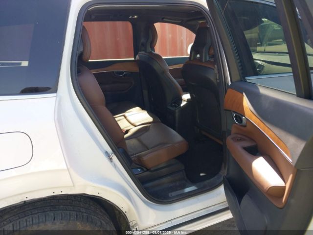 2022 VOLVO XC90 RECHARGE PLUG-IN HYBRID YV4BR0CZ5N1816760 Photo 7