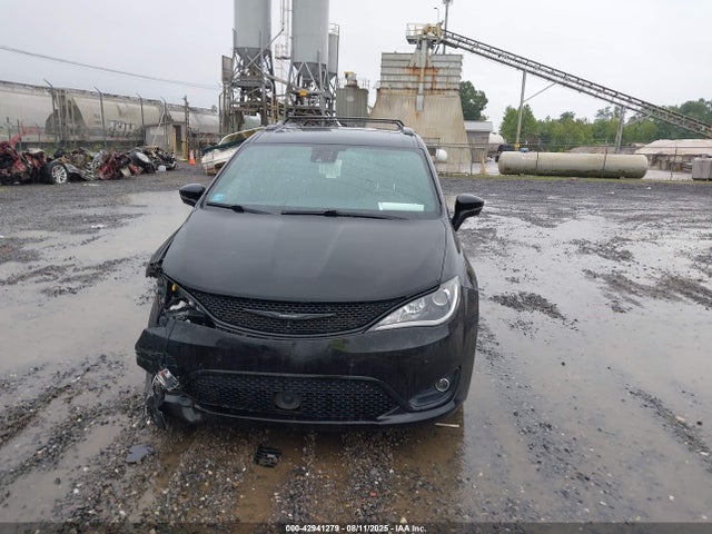 Chrysler Pacifica 2020 2C4RC1GG3LR118495 Image 12