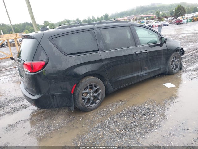 Chrysler Pacifica 2020 2C4RC1GG3LR118495 Image 4