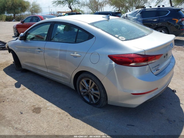 5NPD84LF6JH256052 Hyundai mpi nu