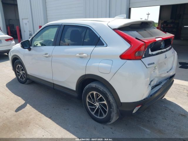 2020 MITSUBISHI ECLIPSE CROSS JA4AS3AA0LZ011517 Photo 2