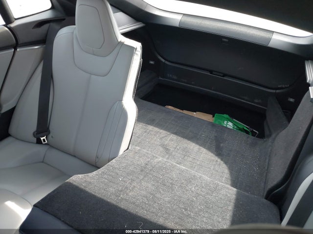 2015 TESLA MODEL S 5YJSA1E17FF110244 Photo 7